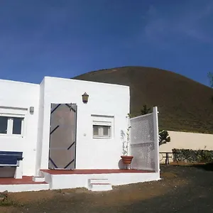 https://casa-diana-maguez.in-canary-islands.com